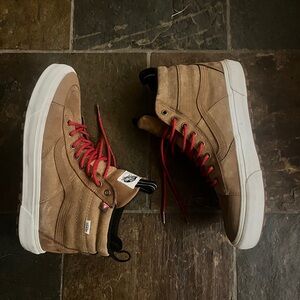 Vans Men's Brown Sk8 2 MTE